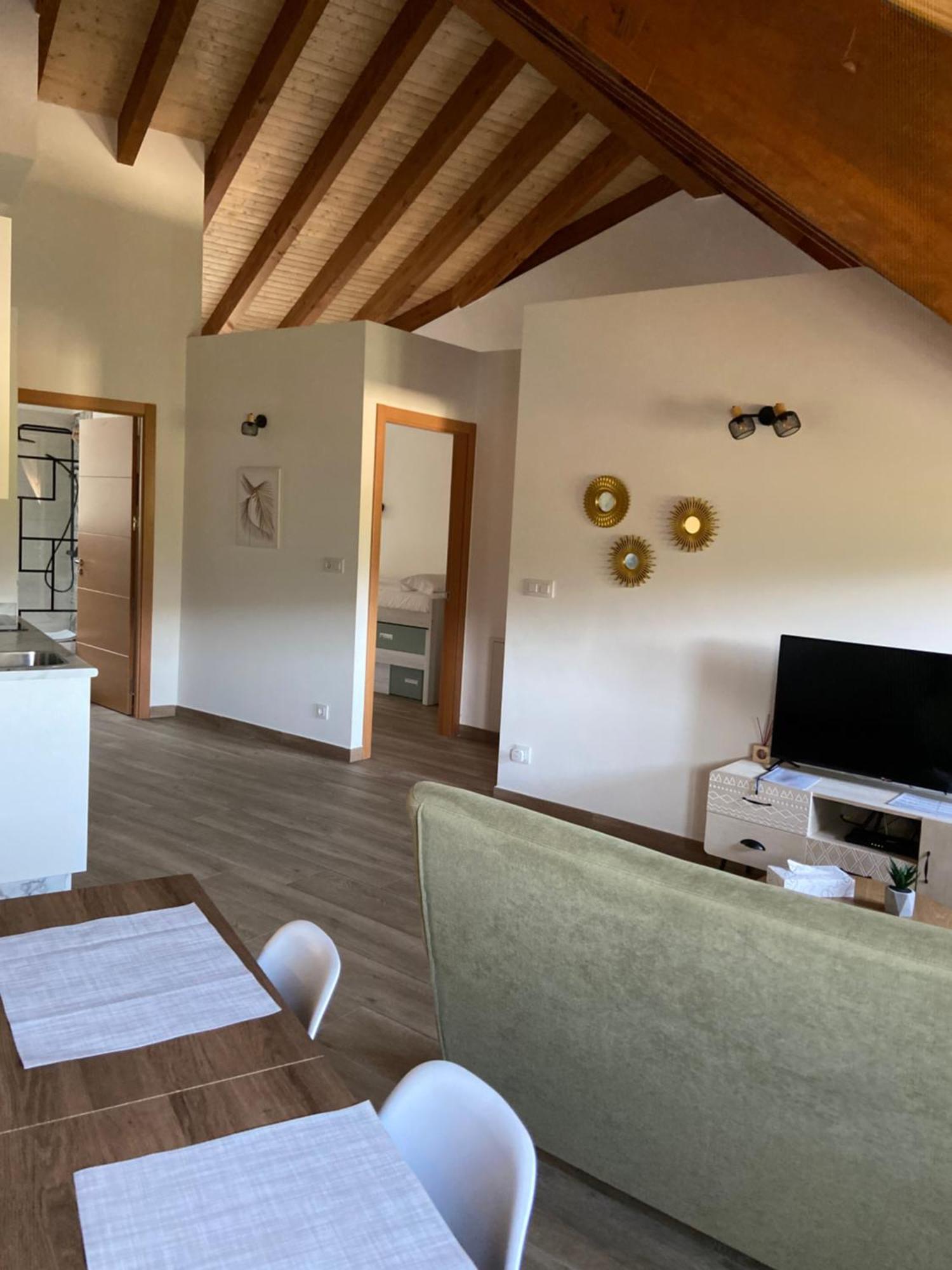 Reginita Apartamentos Arbo Ngoại thất bức ảnh